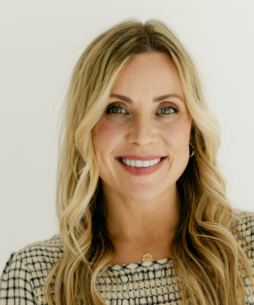 instant orthodontics and dental veneer treatment with a Provo dentist Orem Utah